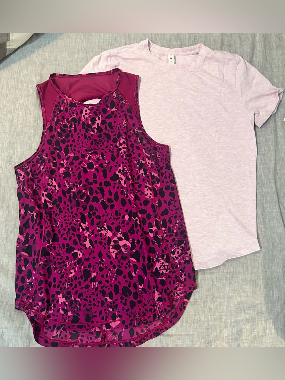 lululemon athletica women's sz 4 shirt/tank duo